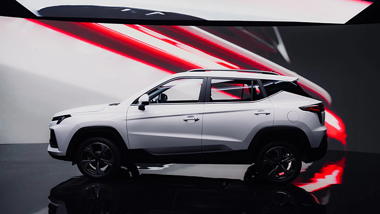 Электромобиль «Москвич 3e» поступил в продажу за 3,5 млн рублей