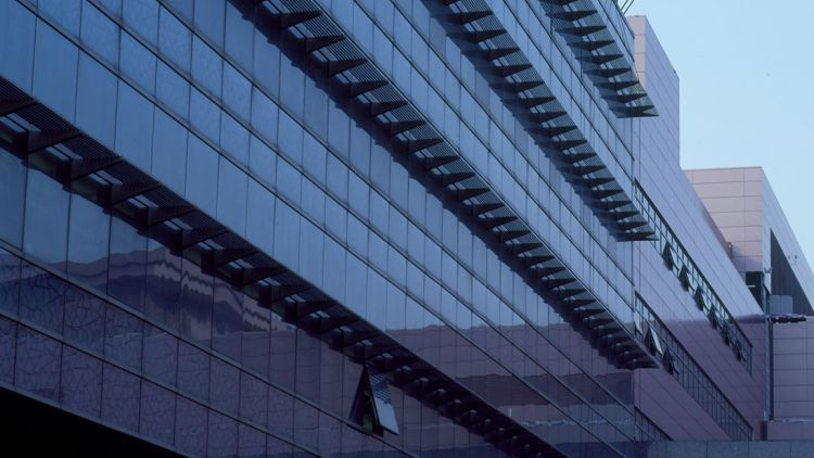 Санкции против SMIC открыли новые возможности для китайского производителя чипов Hua Hong Semiconductor