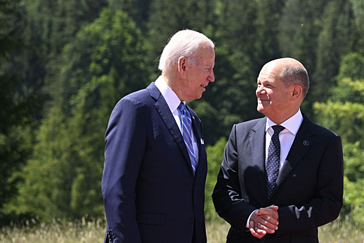 Politico: Германии нужна помощь США, чтобы взять ответственность за политику безопасности