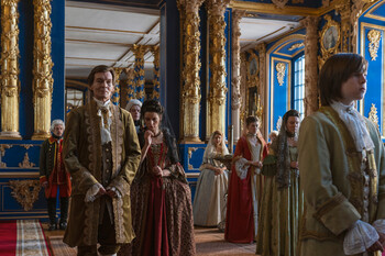 «Царская прививка»: Ирина Пегова — императрица на первых кадрах драмы о борьбы с эпидемией