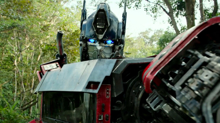 «Трансформеры: Восхождение звероботов» показали своего Максимала-женщину (фото)