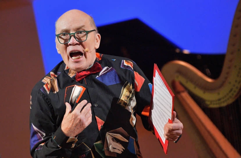 Актер Александр Филиппенко уехал из России