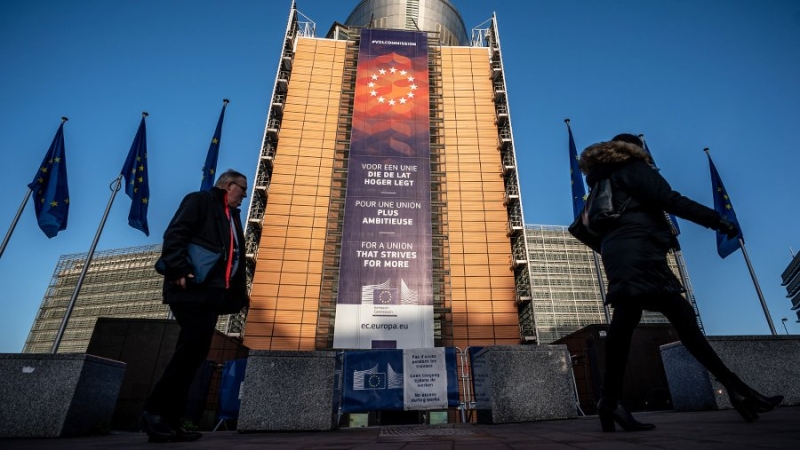 ЕС ввел в действие десятый пакет санкций против России