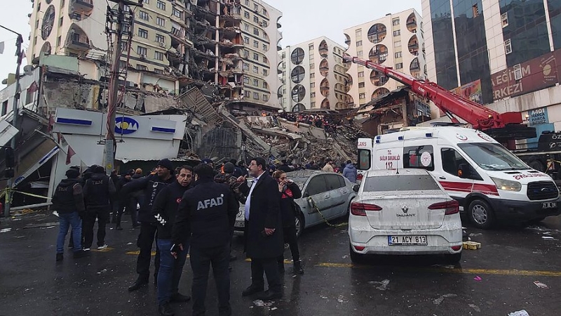 СМИ сообщили о 200 погибших в Сирии и Турции в результате землетрясения