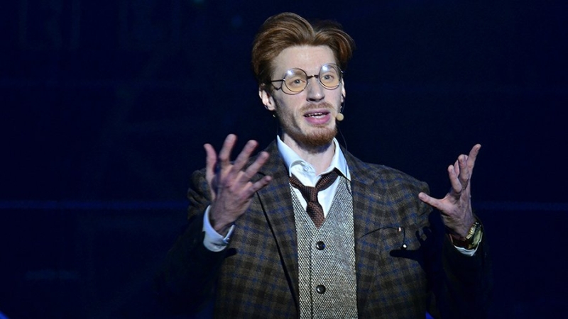 Внук Пугачевой взял псевдоним и начал работать в США