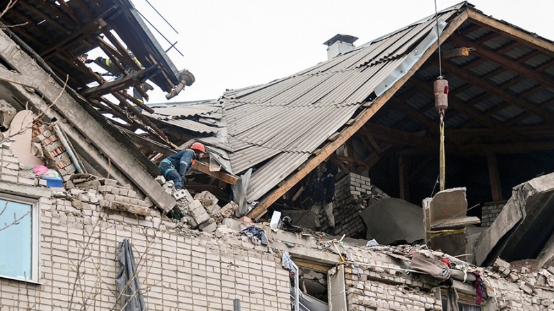 Трое пострадавших остались на лечение после взрыва газа в Антипихе