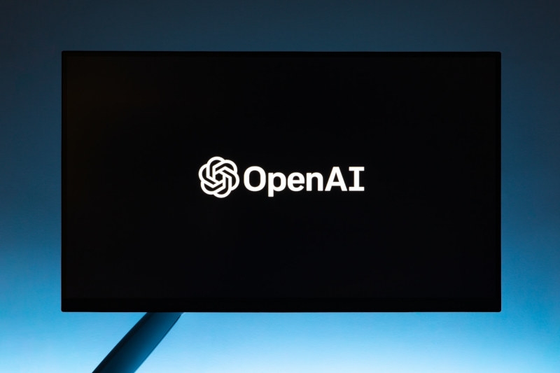 OpenAI приостановила обучение ИИ-модели GPT-5 и занялась «другими вещами»