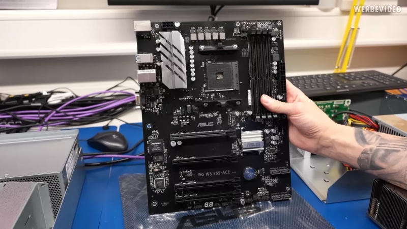 По просьбе провайдеров ASUS и ASRock повернули Socket AM5 на материнских платах на 90 градусов