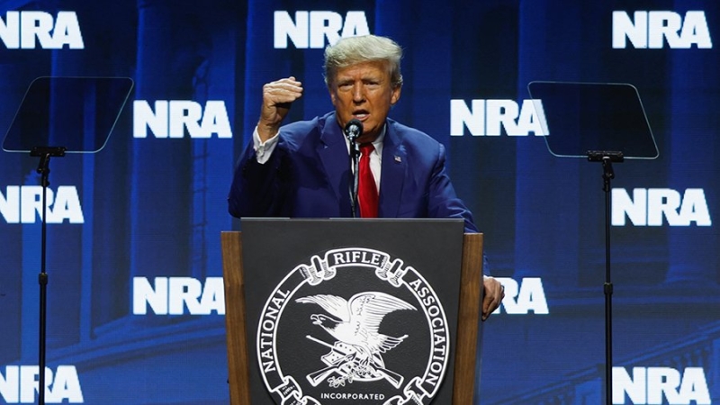 Трамп анонсировал выход книги личных писем к нему известных людей