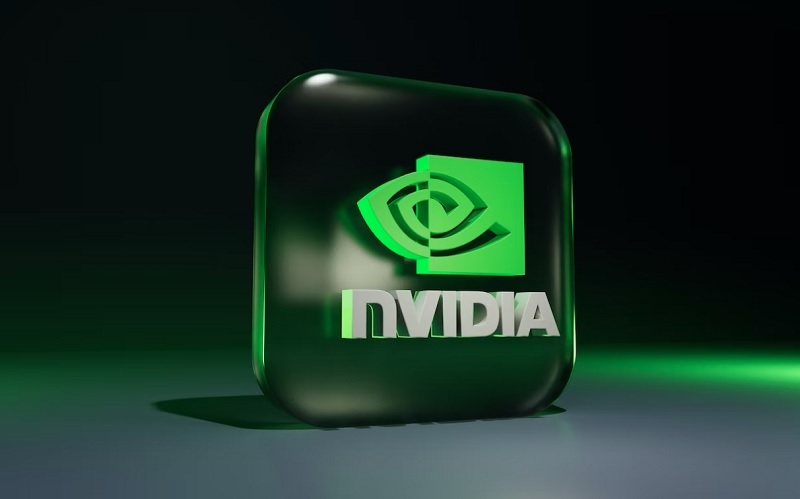 Акции NVIDIA взлетели на 28 % — компания готовится к рекордной выручке на волне ИИ-бума