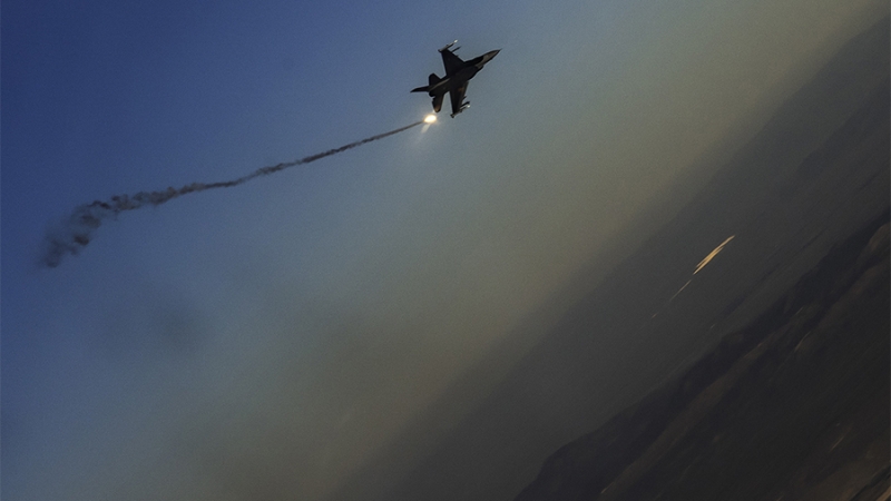 CNN сообщил о падении американского F-16 во время полета в Южной Корее