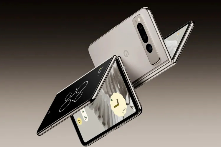 Google анонсировала анонс своего первого складного смартфона — Pixel Fold представят 10 мая