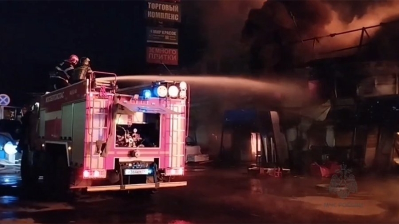 МЧС сообщило о ликвидации открытого горения на строительном рынке в Одинцово