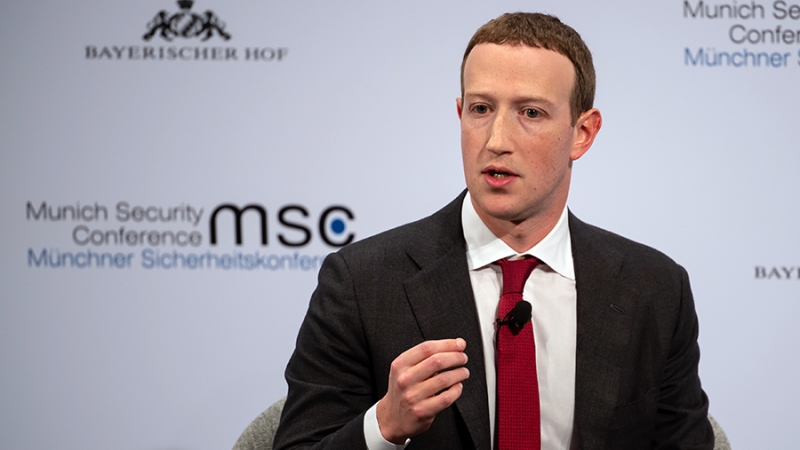 Цукерберг стал фаворитом в ставках на бой против Маска