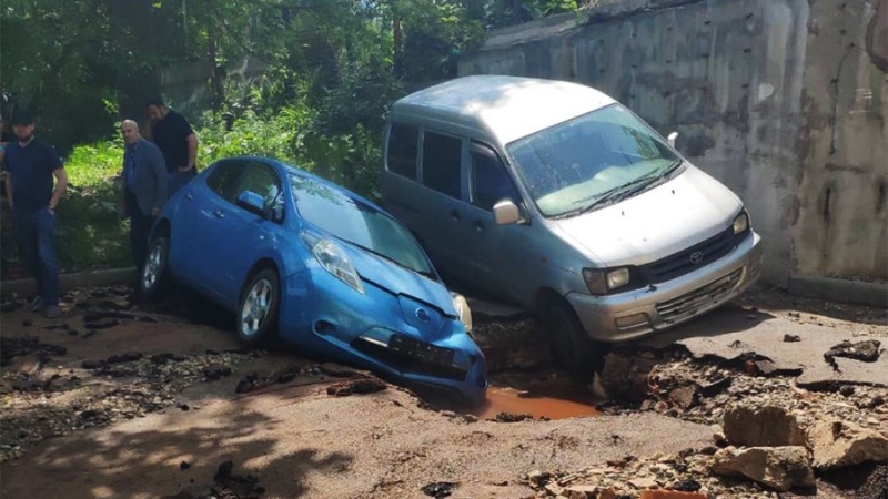 Из-за аварии на теплотрассе во Владивостоке без воды остались 23 тыс. человек