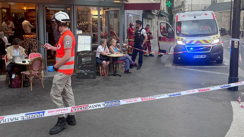 Макрон выразил поддержку пострадавшим при взрыве в Париже