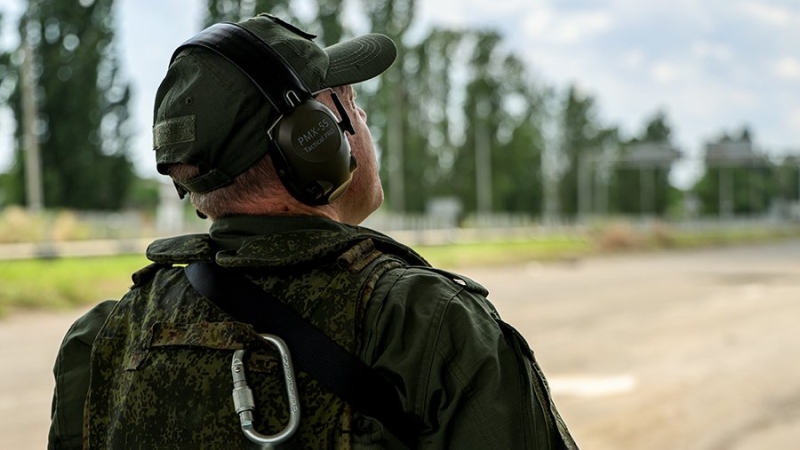 Оклады военных и сотрудников ряда силовых ведомств поднимут на 10,5% с 1 октября