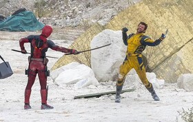 Клинки Дэдпула против когтей Росомахи: экшен на съёмках «Дэдпула 3» (фото)