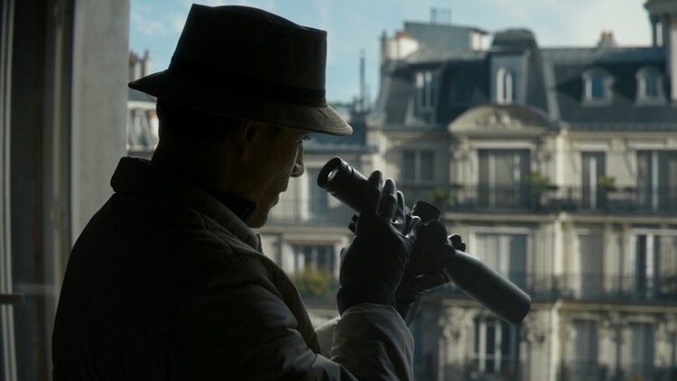 Майкл Фассбендер гоняет на байке — первые кадры из «Киллера» Дэвида Финчера