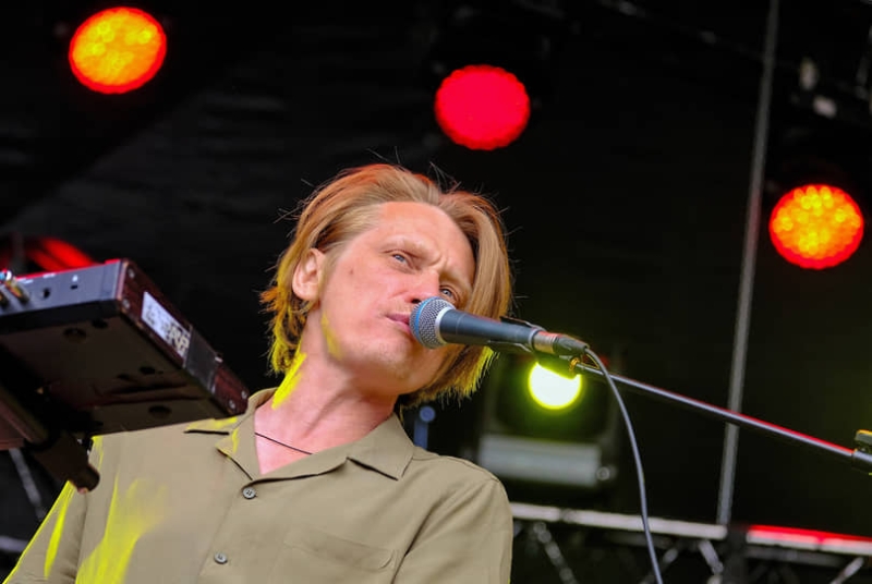 «А надо еще примитивней»