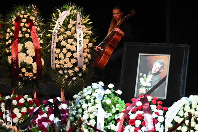 Актрису Веру Васильеву похоронили на Новодевичьем кладбище