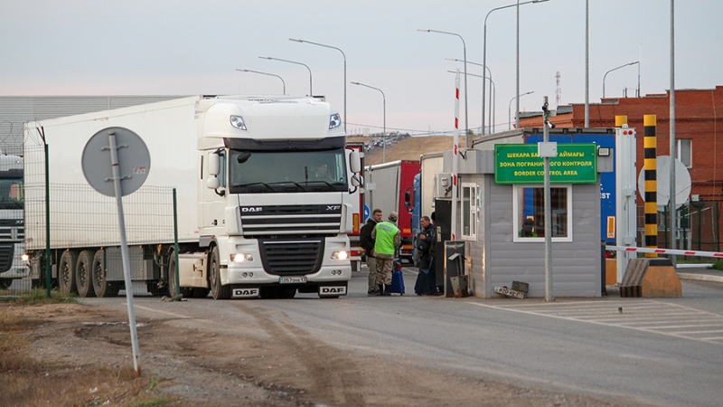 Казахстан опроверг данные об ограничении экспорта товаров в РФ