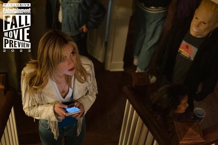 Кирнан Шипка и маньяк в маске на новом кадре ужастика «Абсолютный убийца»