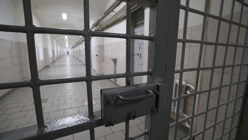 Экс-руководителю аппарата главы МЧС Сойникову запросили 8 лет за злоупотребление полномочиями