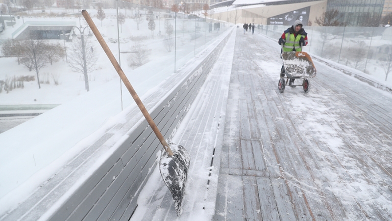 Синоптики спрогнозировали гололедицу и до –15 градусов в Москве 8 декабря