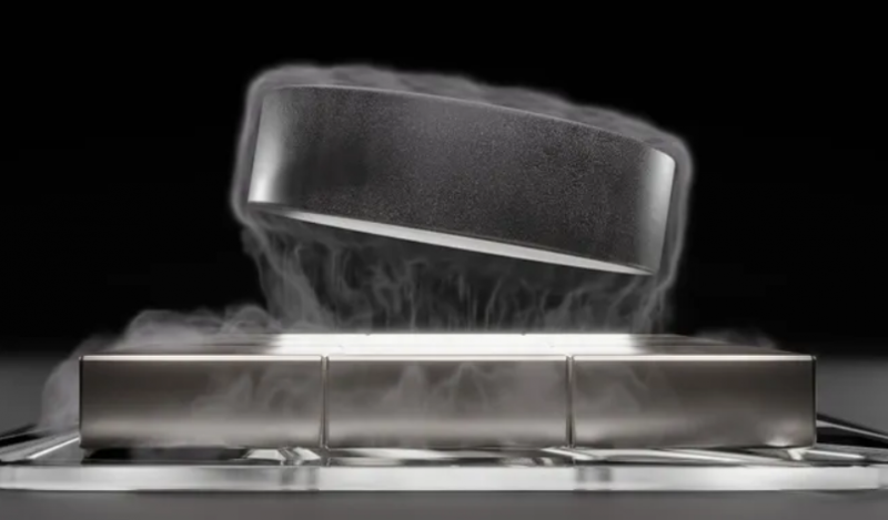 Учёные открыли новый тип сверхпроводимости в экзотическом материале, похожем на кристалл-сэндвич 