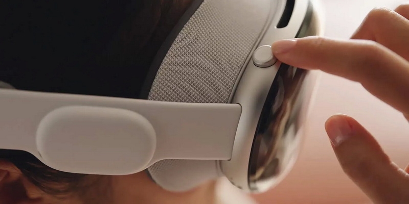 Apple сильно ограничит функциональность Vision Pro для пользователей не из США 