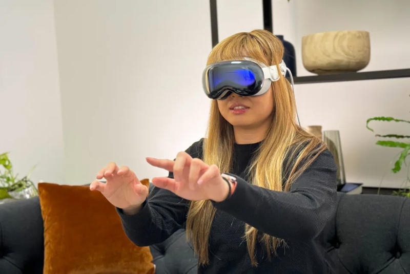 Предварительный обзор Apple Vision Pro — гарнитура поразила журналистов, но есть нюансы 