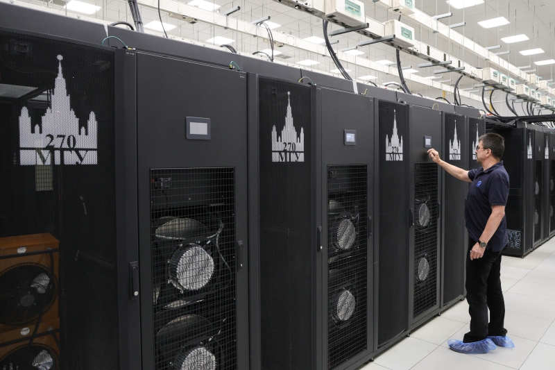 Президент РАН рассказал о создании нейроморфных суперкомпьютеров в РФ