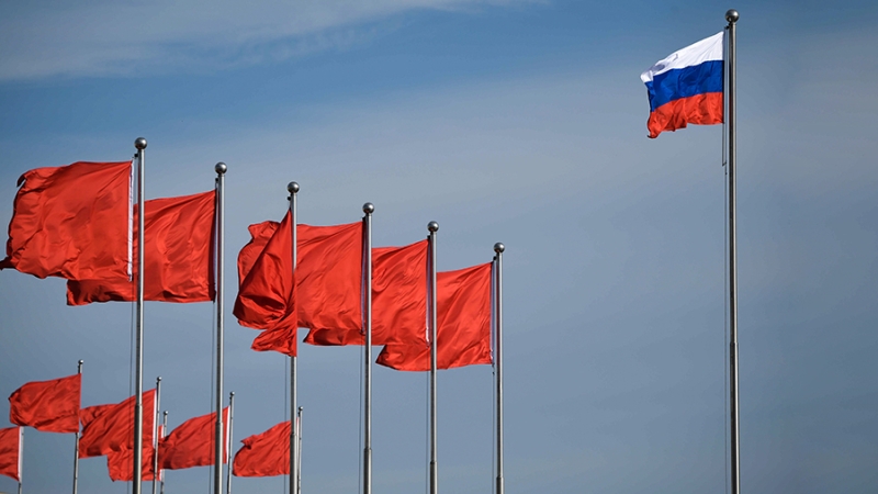 В США заявили о переходе в течение десяти лет к сдерживанию России и Китая