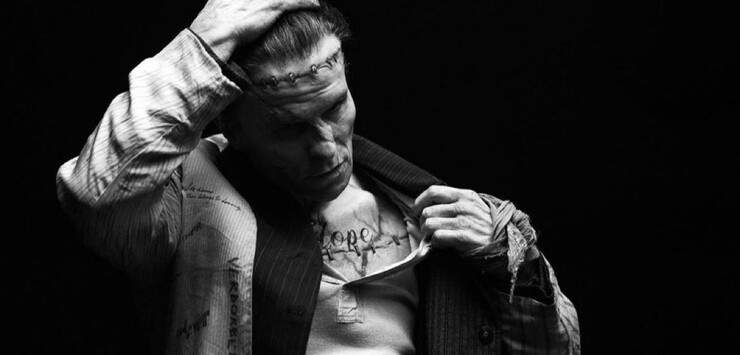 Чудовищный Кристиан Бэйл на первом кадре ужастика «Невеста»