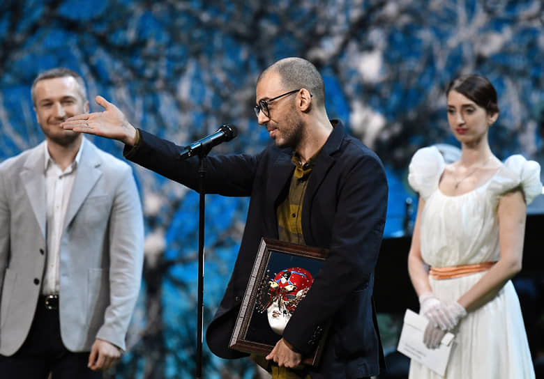 Композитор Дмитрий Курляндский отказался от «Золотой маски»