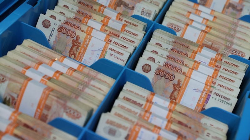 Бюджет РФ получит 173 млрд неучтенных в прогнозе доходов