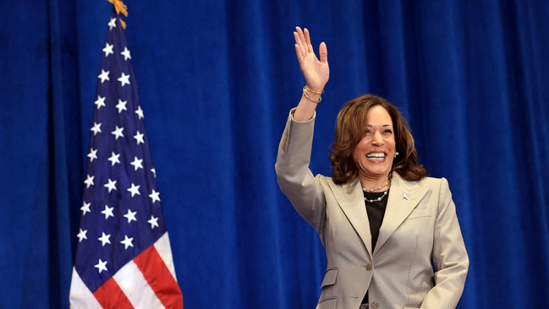 Харрис намерена добиться выдвижения кандидатом на выборах от демократов