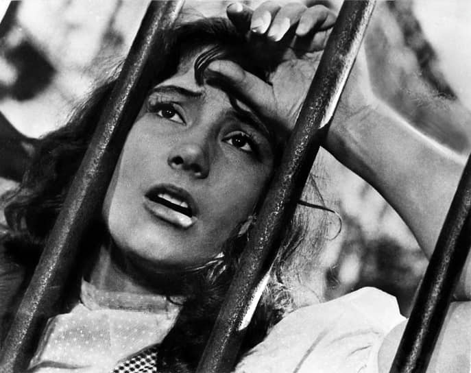 Минпросвещения предложило снять ремейки 30 советских фильмов