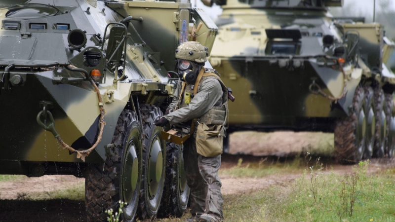 Рябков заявил об обеспокоенности РФ военной биодеятельностью США у своих границ