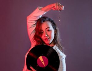 Музыка онлайн: удобно, быстро и везде